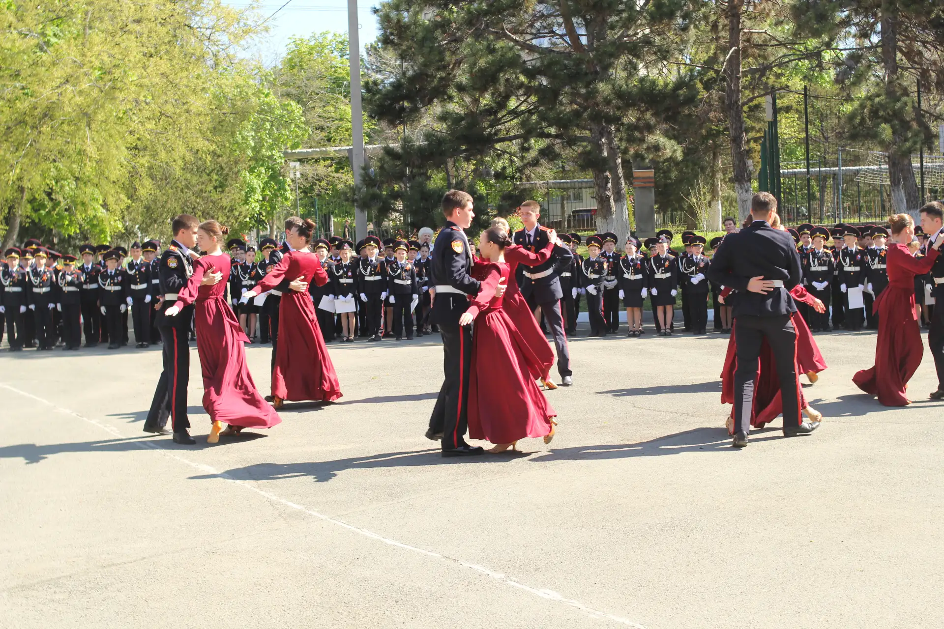 🎖 Смотр строевой песни: честь, дисциплина, единство! 🎖  Накануне Дня Великой Победы в симферопольско