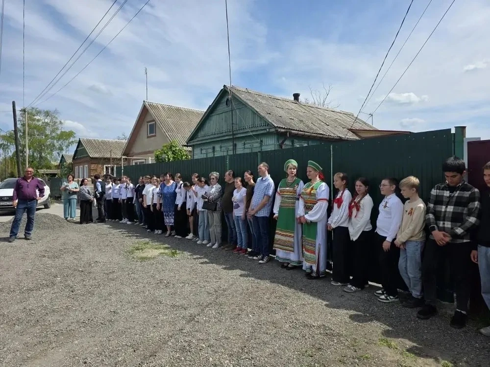 В Самарском почтили память юного героя Саши Бондаренко в рамках акции «Улица Героя»  В селе Самарско