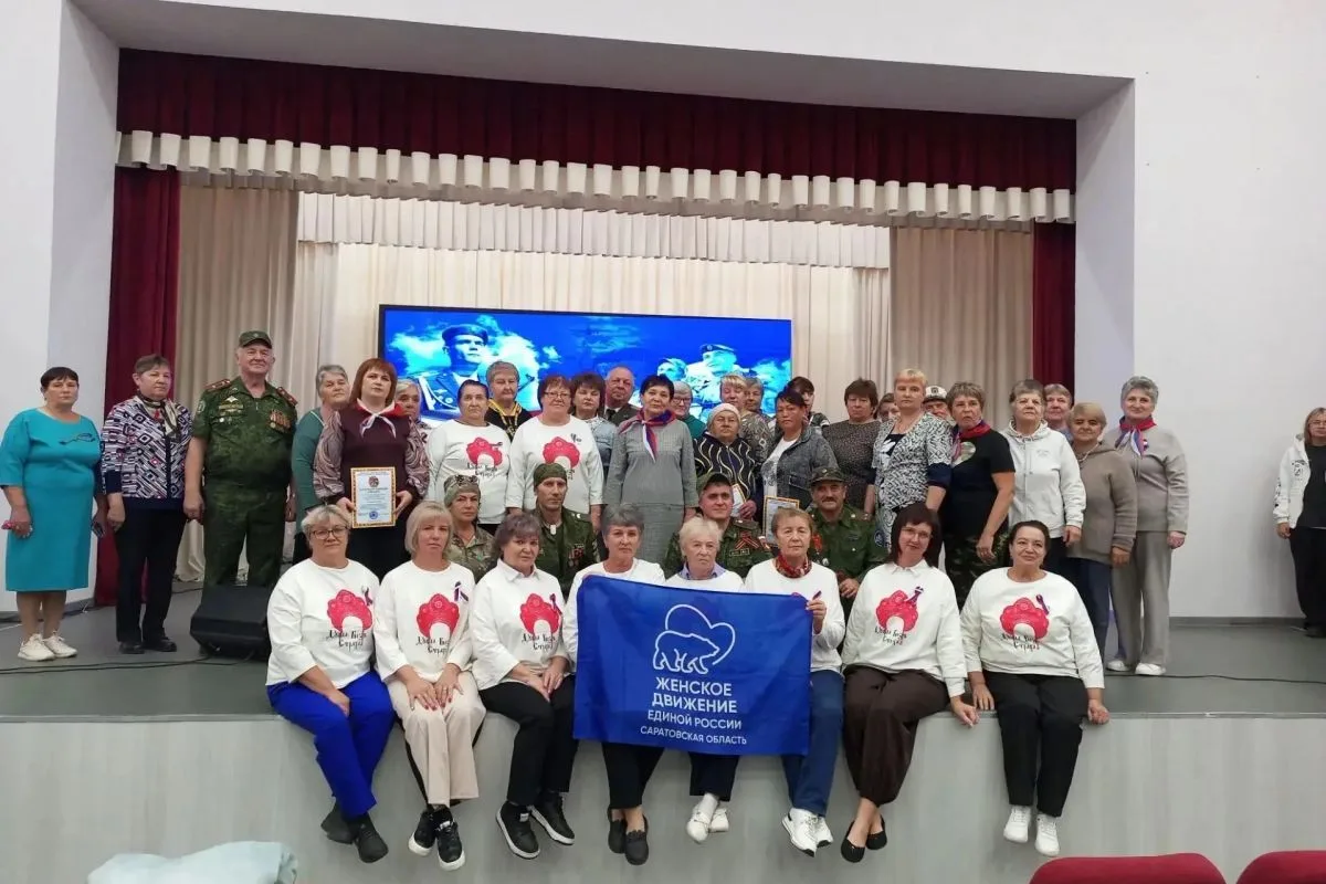 В Аткарске прошел концерт ансамбля «Виват»