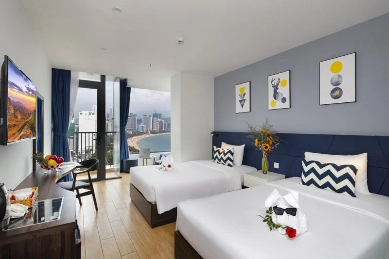 🏠 Crown hotel nha trang 3⭐️