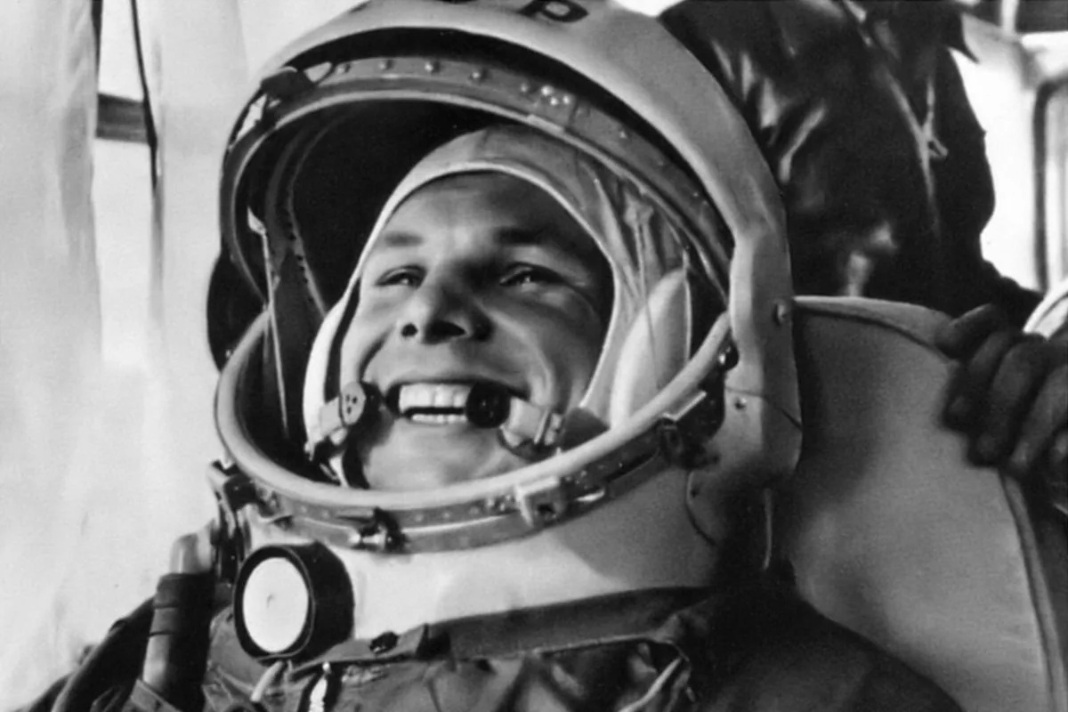 108 минут, которые изменили историю  Сегодня, 12 апреля, весь мир отмечает День авиации и космонавти