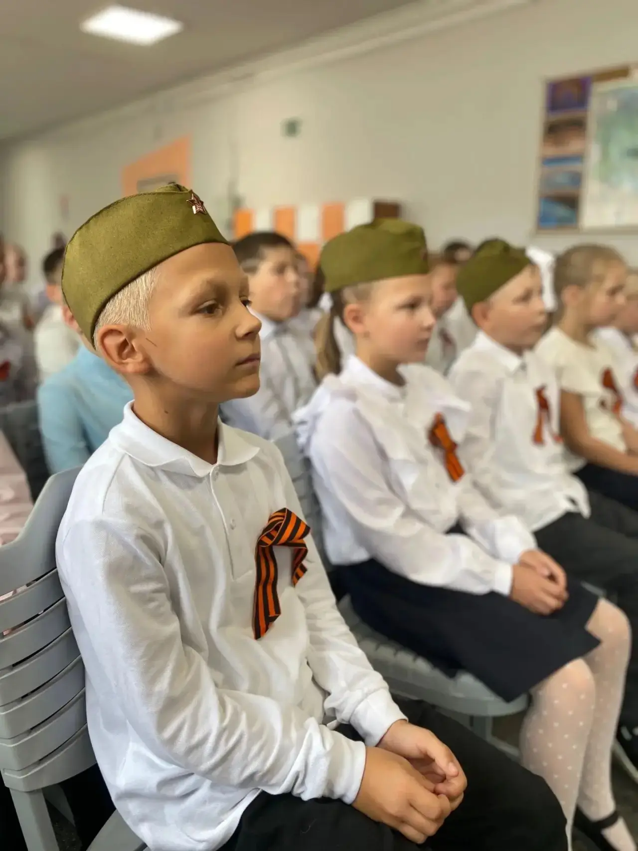 Новые муралы в Апатитах: память о герое и великом учёном