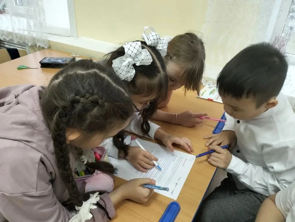 "Учимся честно и анализируем данные" в 2 "Д" классе!  В 2 "Д" классе не упускают возможности для нов
