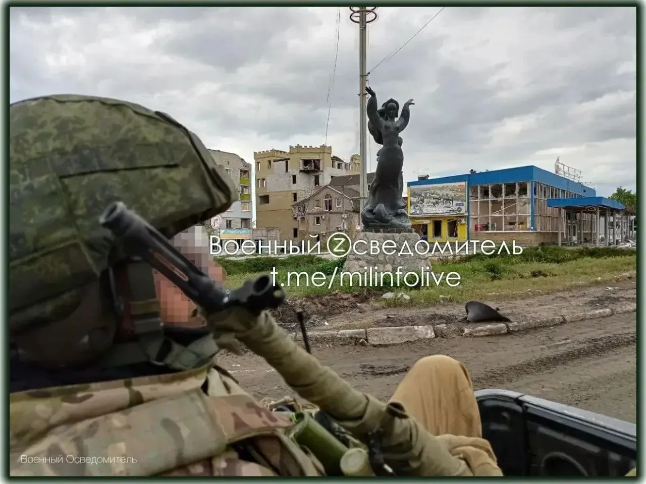 ❗️Рекомендуем подписаться на Военный Осведомитель  

Там вы найдете оперативные новости текущих конф