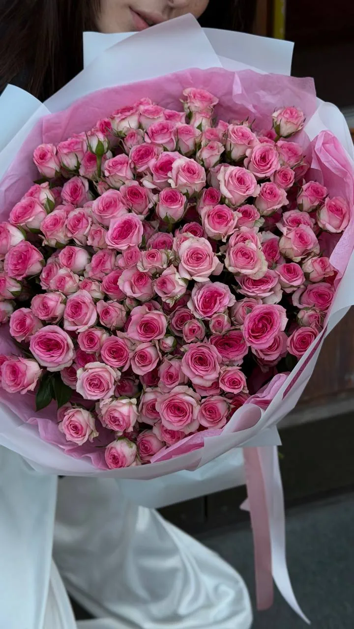 КУСТОВЫЕ РОЗЫ ОПТОМ 💕
250₽/ от 10 шт 

Букет из 11 шт - 2750₽
Букет из 15 шт - 3750₽
Букет из 21 шт