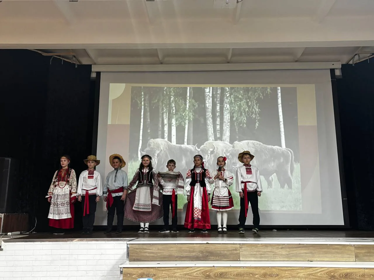 В нашей стране проживает огромное количество народов, каждый из которых обладает уникальной историей