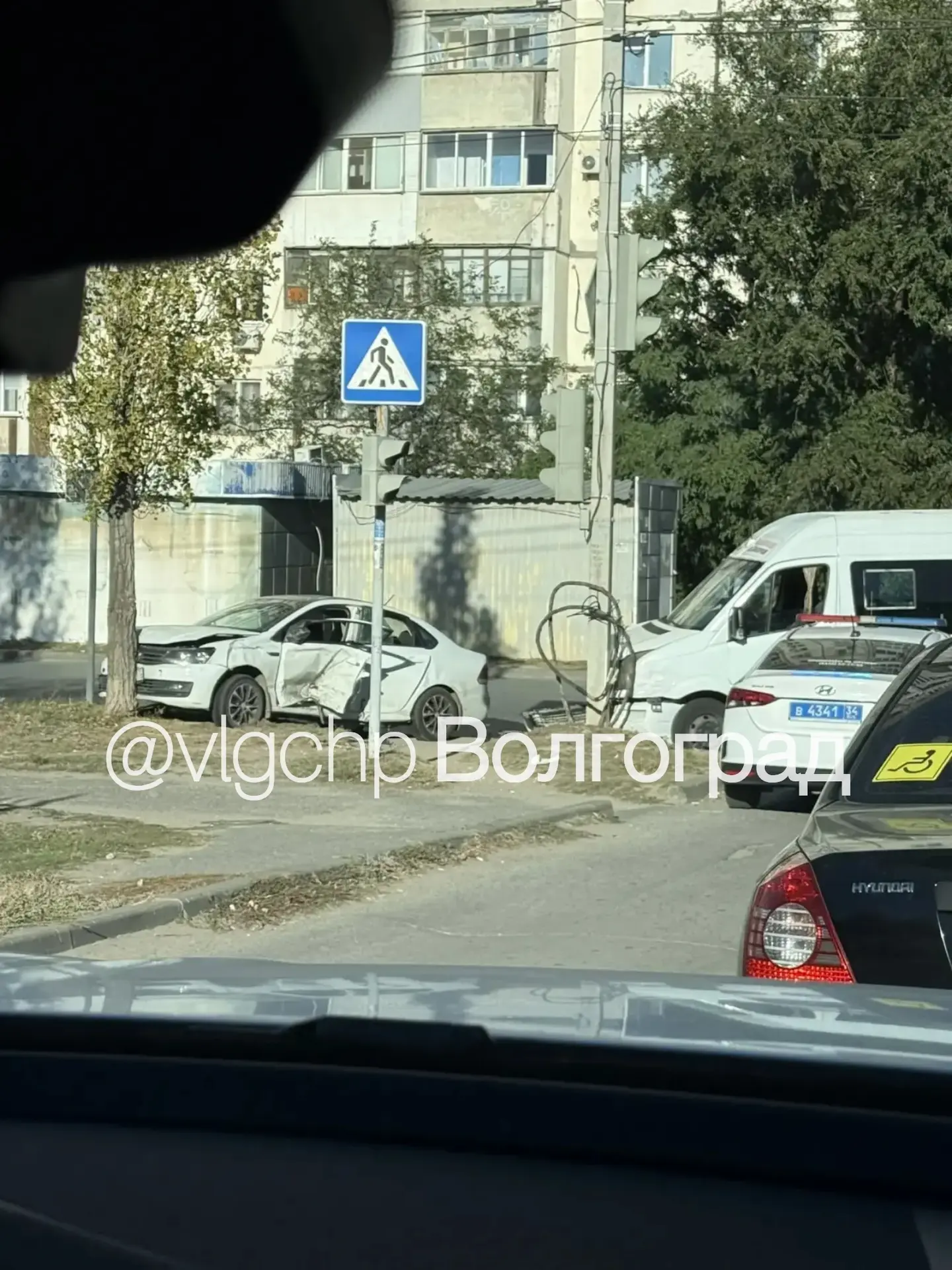🚨ДТП в Дзержинском районе на бул. 30-летия Победы, 27Б