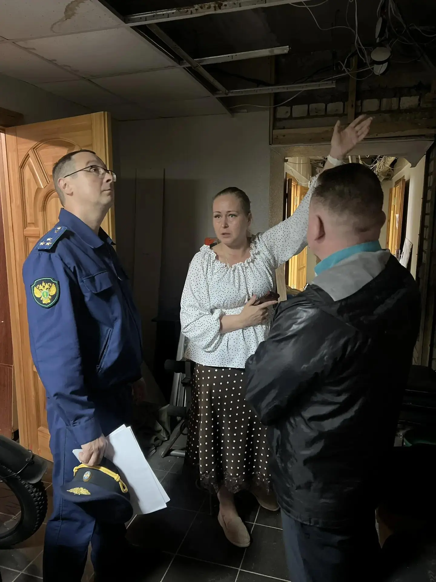 В рамках контроля за подготовкой жилого фонда к отопительному периоду заместитель проку...
