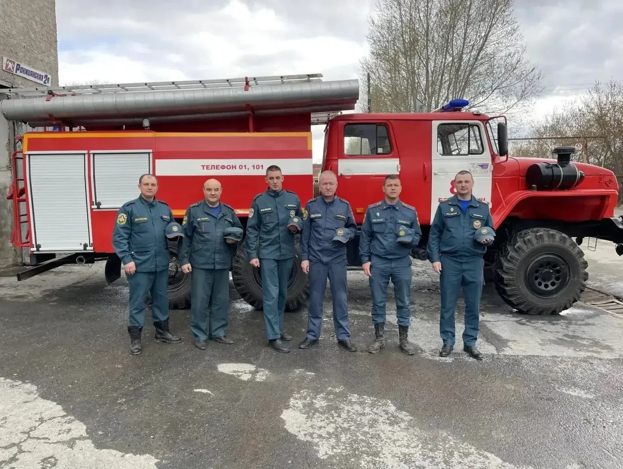 Каждый год в последнюю пятницу апреля сотрудники МЧС России🙏 отдают дань памяти своим товарищам, пог