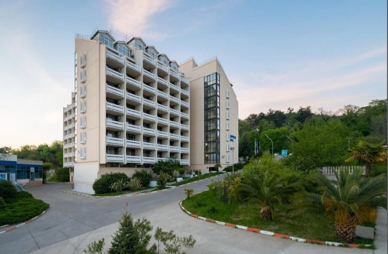 Отель "Акваград Hotel & SPA", г.Сочи
Отель для семейного отдыха на берегу моря. Круглый год работает