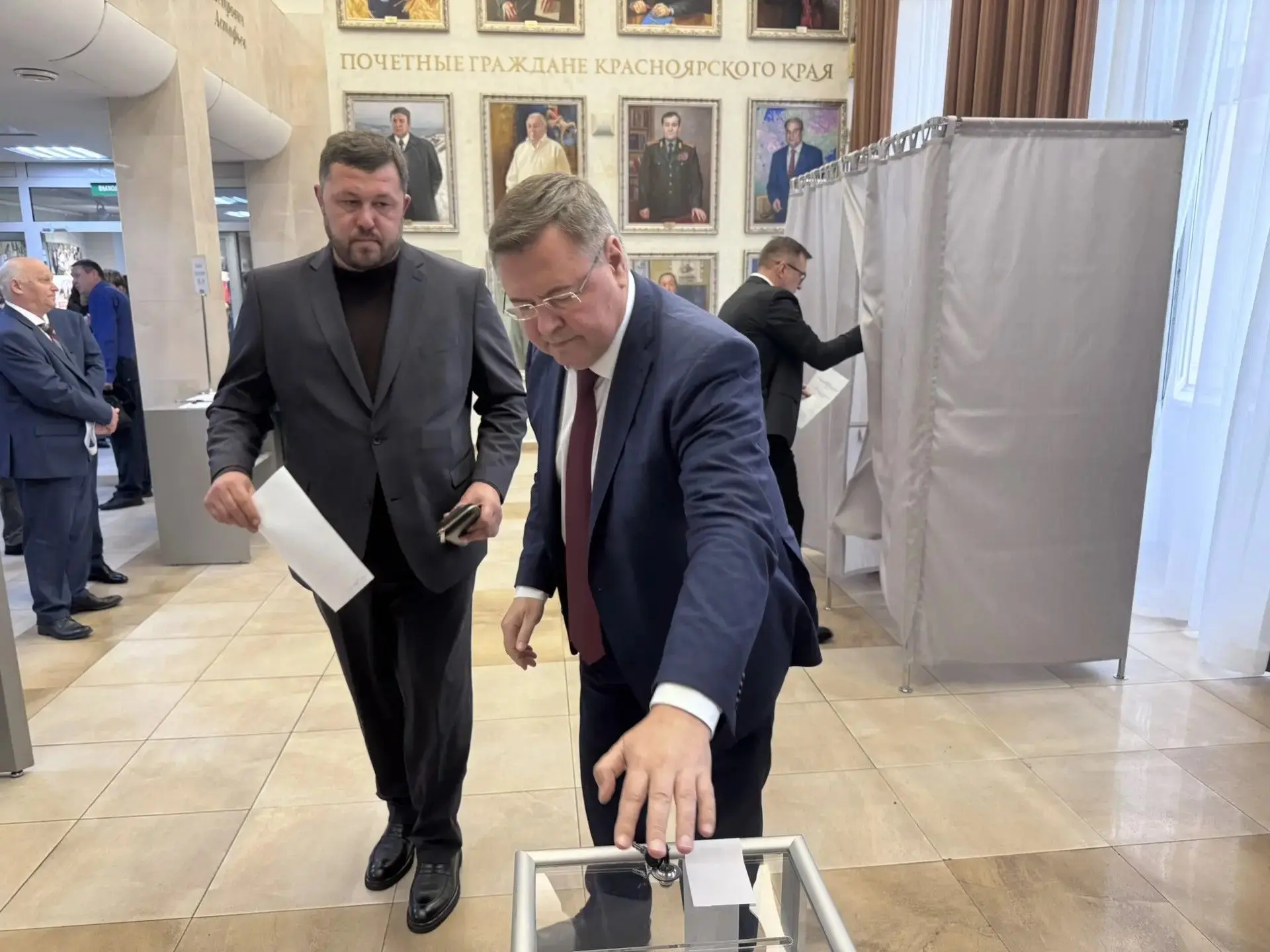 Депутаты проголосовали за председателя ЗС