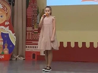 Наши звездочки ⭐️  🇷🇺 Ученица 5 «Э» класса Милена приняла участие в Фестивале-конкурсе «Россия Много