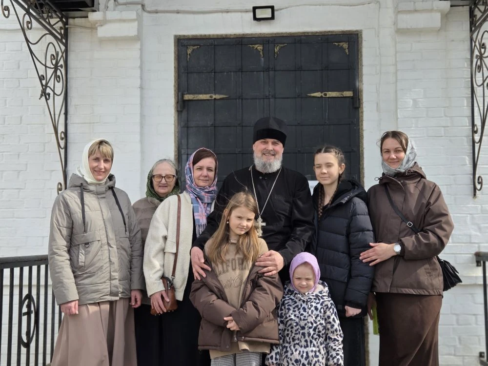 «Кто отлучит нас от любви Божией: скорбь, или теснота, или гонение?» (Рим. 8:35), – задается вопросо