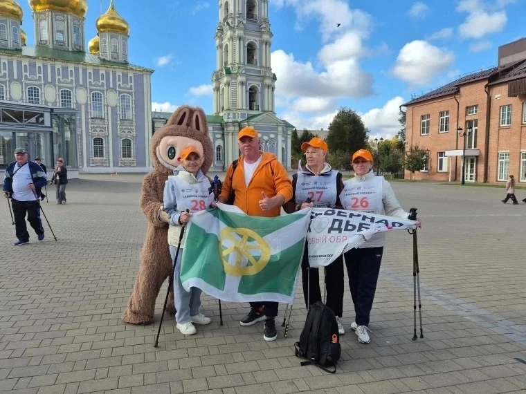 🏃‍♂️ В Тульском кремле прошел фестиваль северной ходьбы «Ходи, Тула»