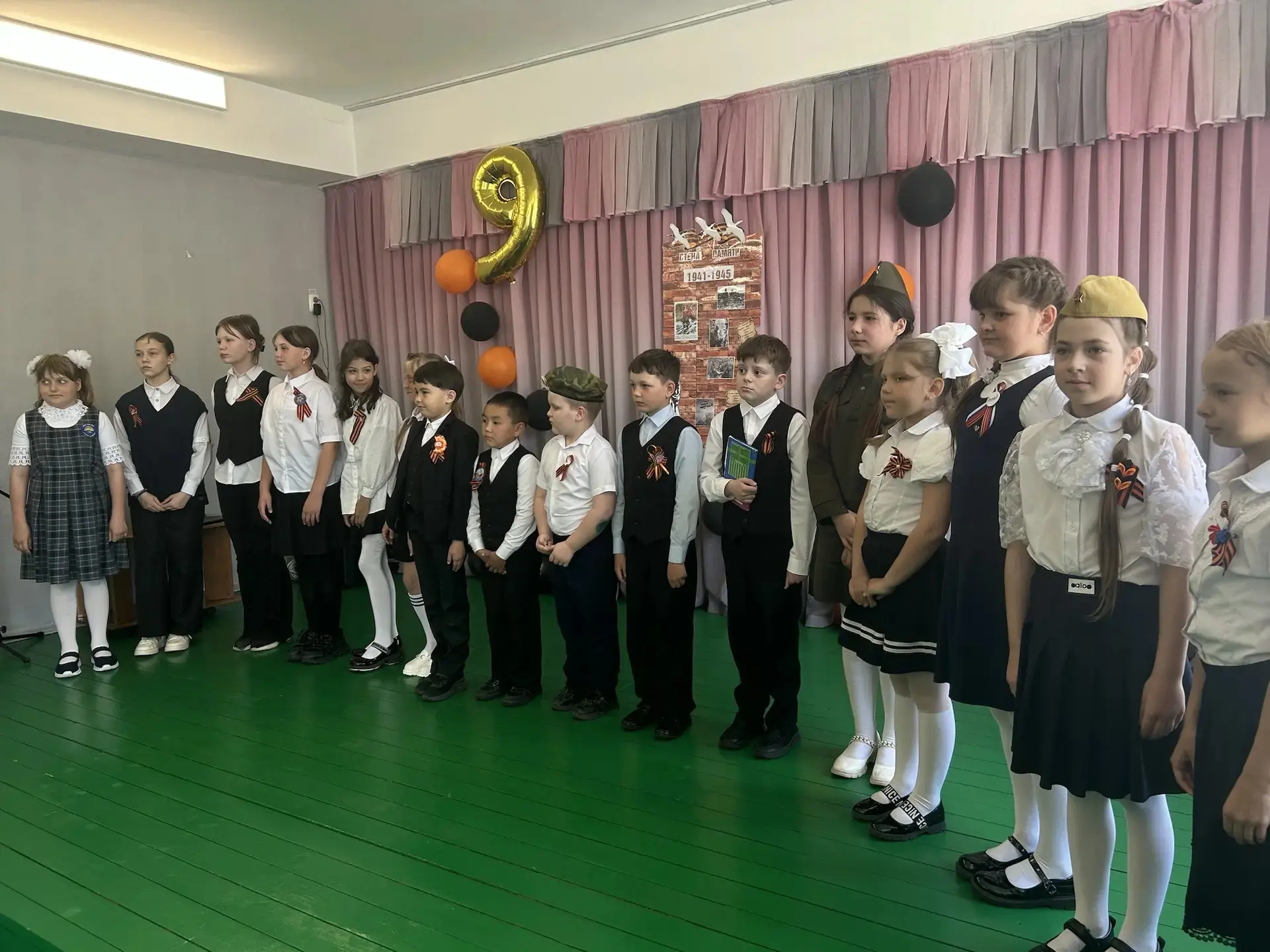 🎖️ Строки, опалённые войной  Сегодня прошёл трогательный и значимый конкурс чтецов «Строки, опалённы