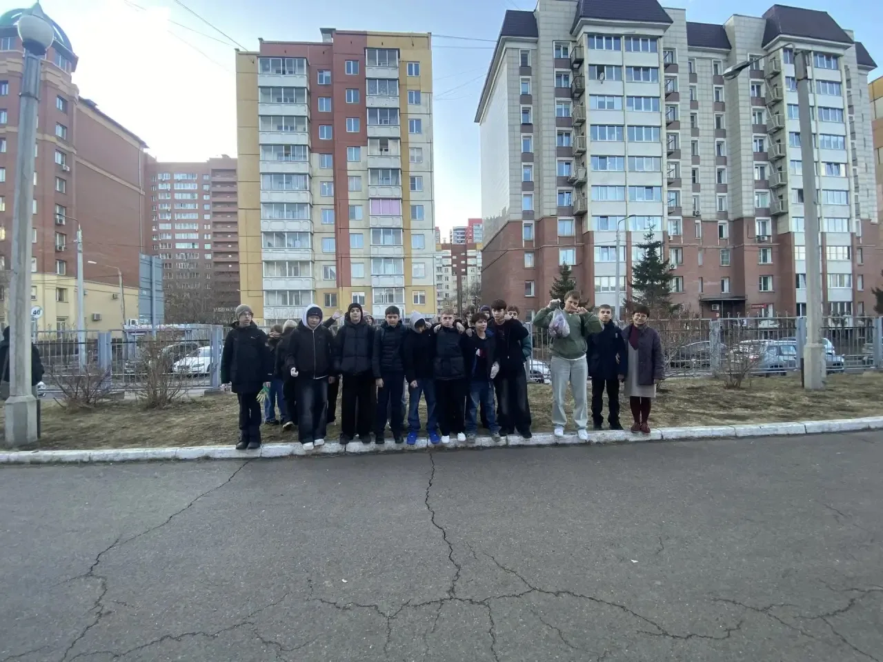 Нам дождь не помеха 💪🏾  Сегодня на субботнике было весело, дружно и… немного мокро!   Сегодня наши р