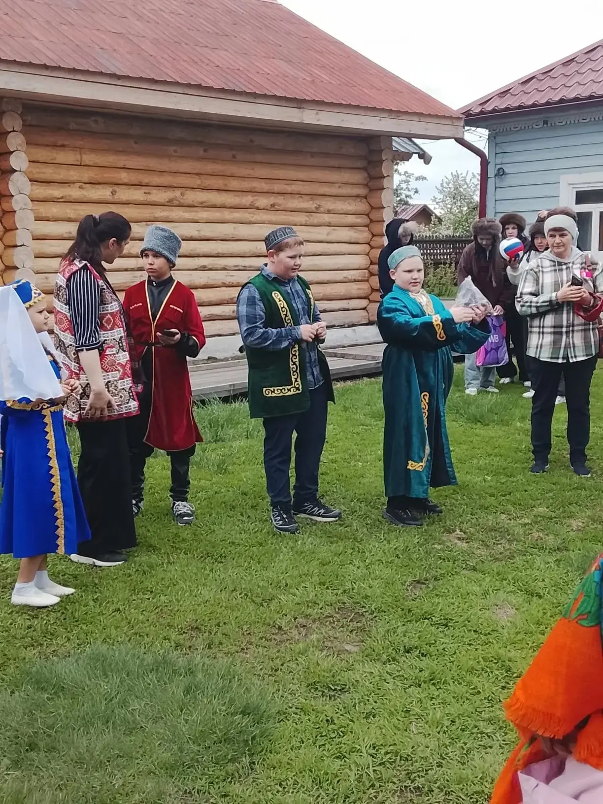 👫 Юные таланты Ингалинской школы на фестивале «Радость»