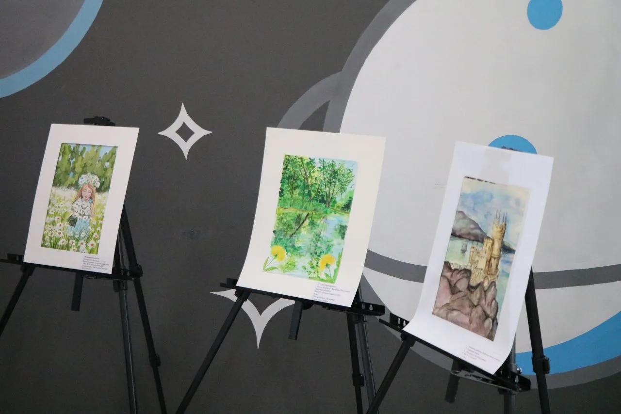 Художница победила в областном конкурсе с рисунком  о родных просторах🎨
⁣
Алина Подчередниченко, уч