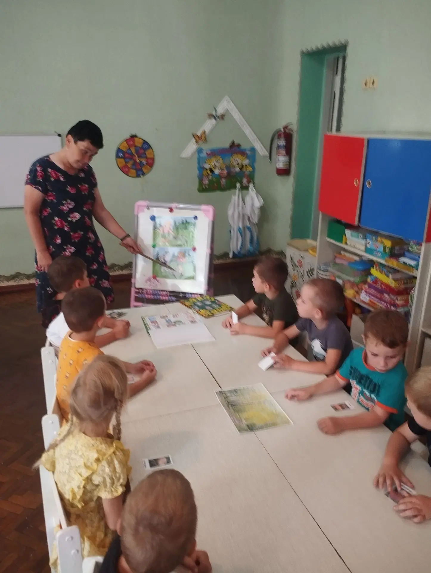 В рамках летнего этапа акции "Безопасность детсва в летний период, в  дошкольном отделе...