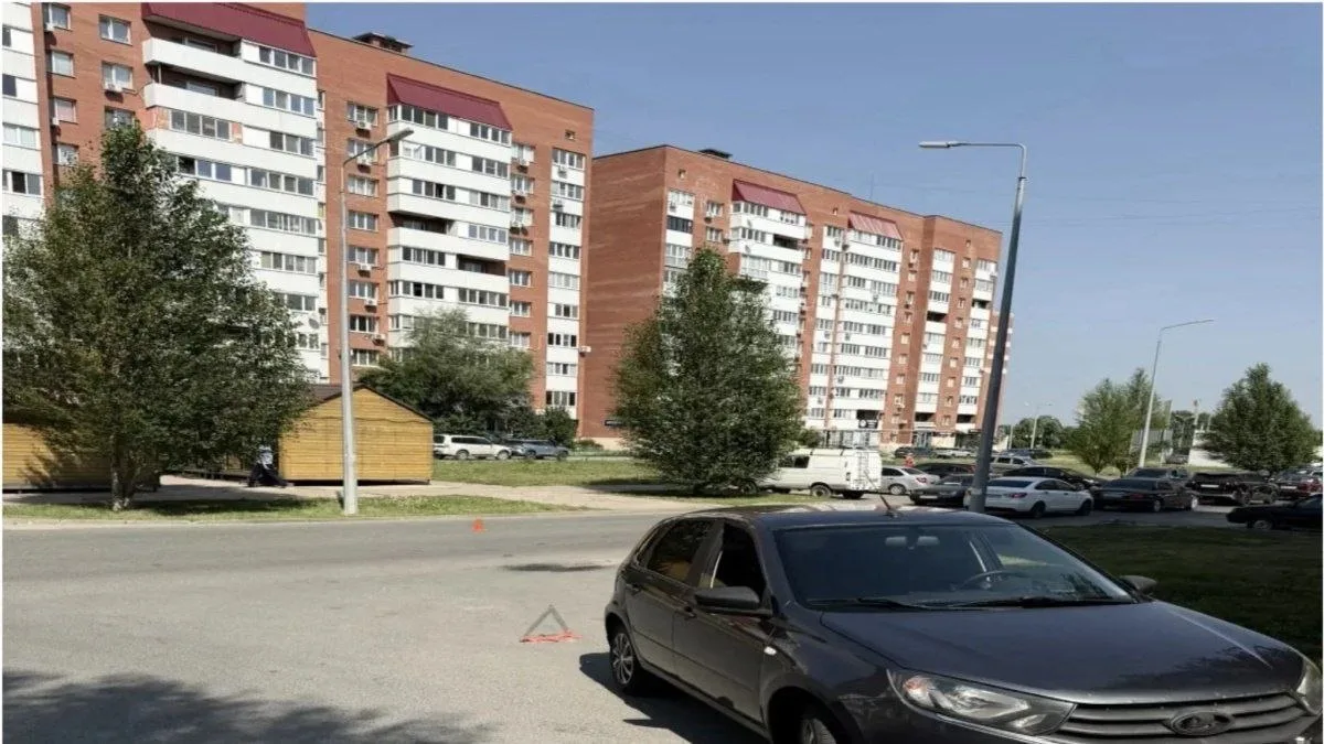 В районе Мехзавода в результате наезда автомобиля LADA Granta пострадал семилетний маль...