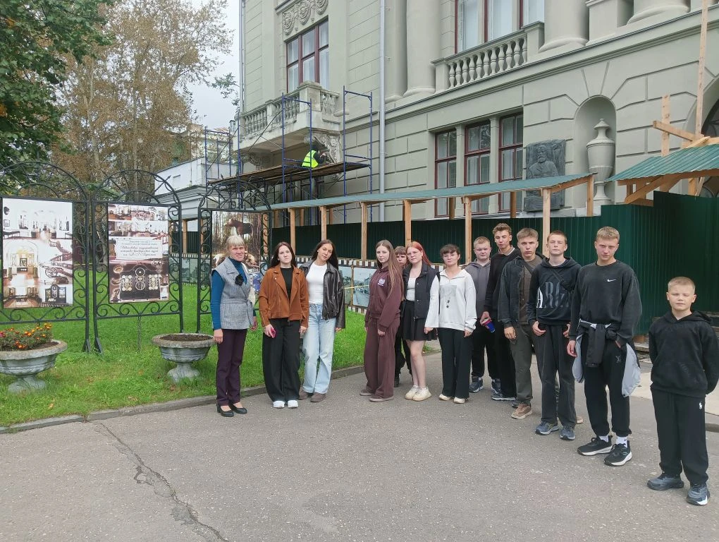 Обзорная экскурсия г. Иваново Кинотеатр "Последний богатырь и Колобок"