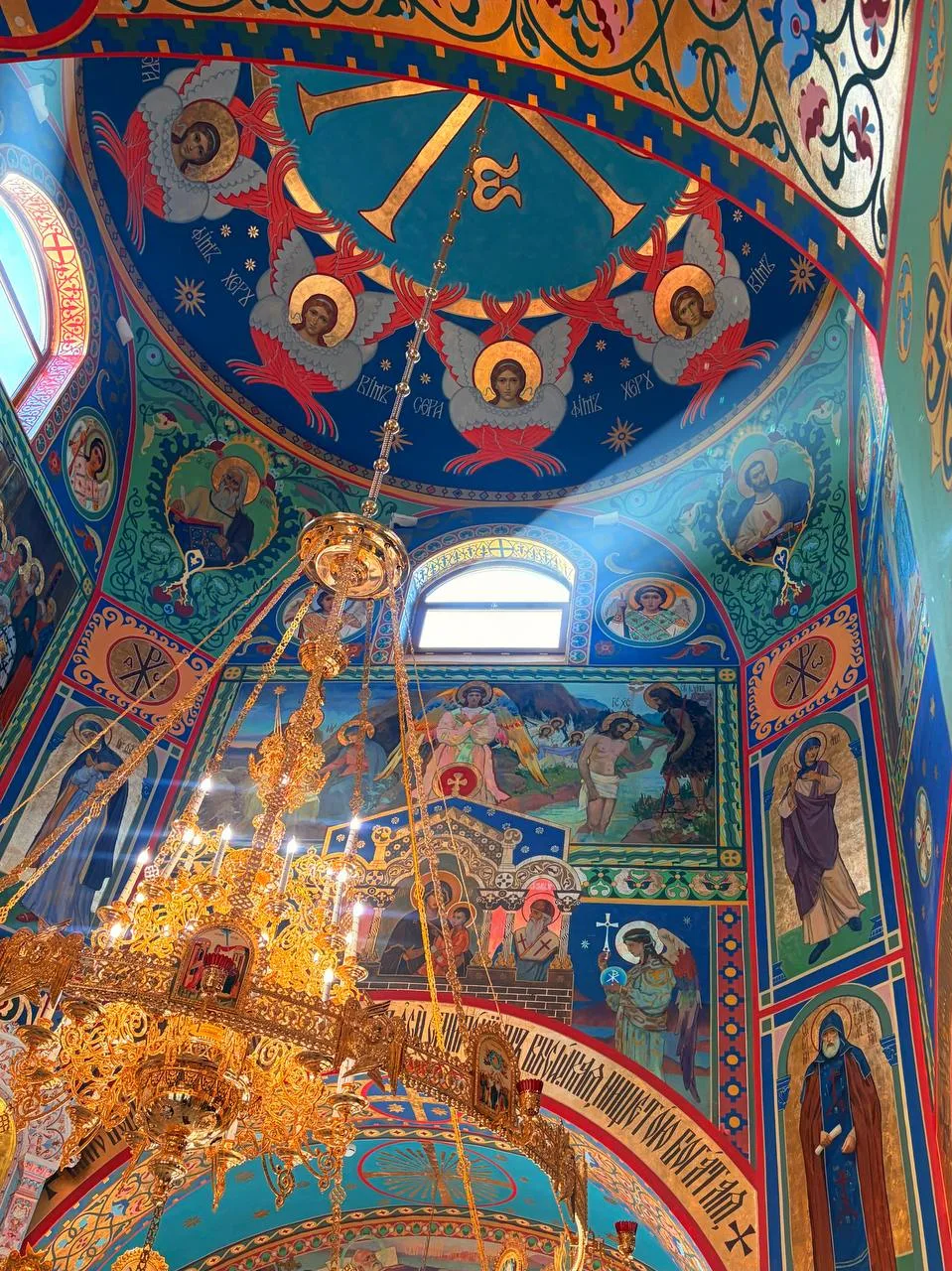Воскресная Литургия в день Воздвижения Честного и Животворящего Креста Господня! С праз...