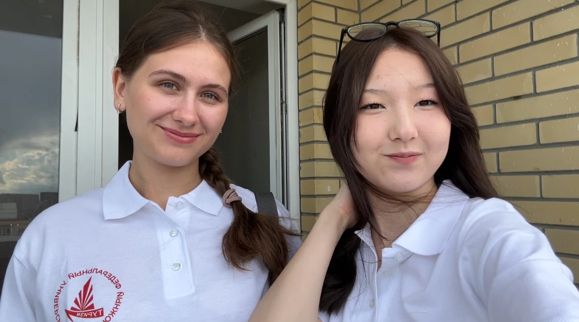 🎬 Дарина и Полина — наши медиаамбассадоры Студтуризма — уже в деле!