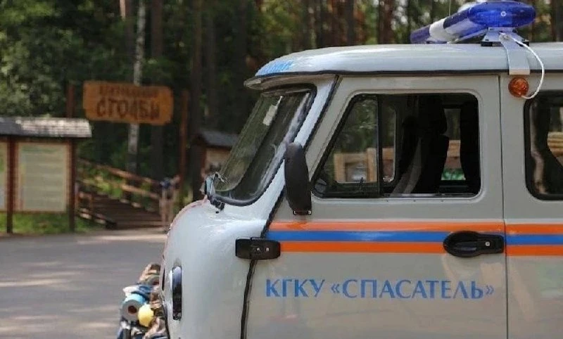 На «Столбах» пенсионерке понадобилась помощь спасателей.

66-летняя женщина получила травму во время