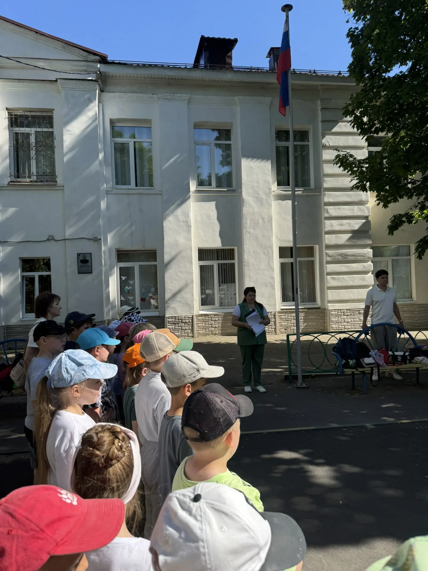 ОДИН ДЕНЬ ИЗ ЖИЗНИ ГОЛ «Гимназист»

В преддверии Дня России в нашем лагере прошла тематическая игра 