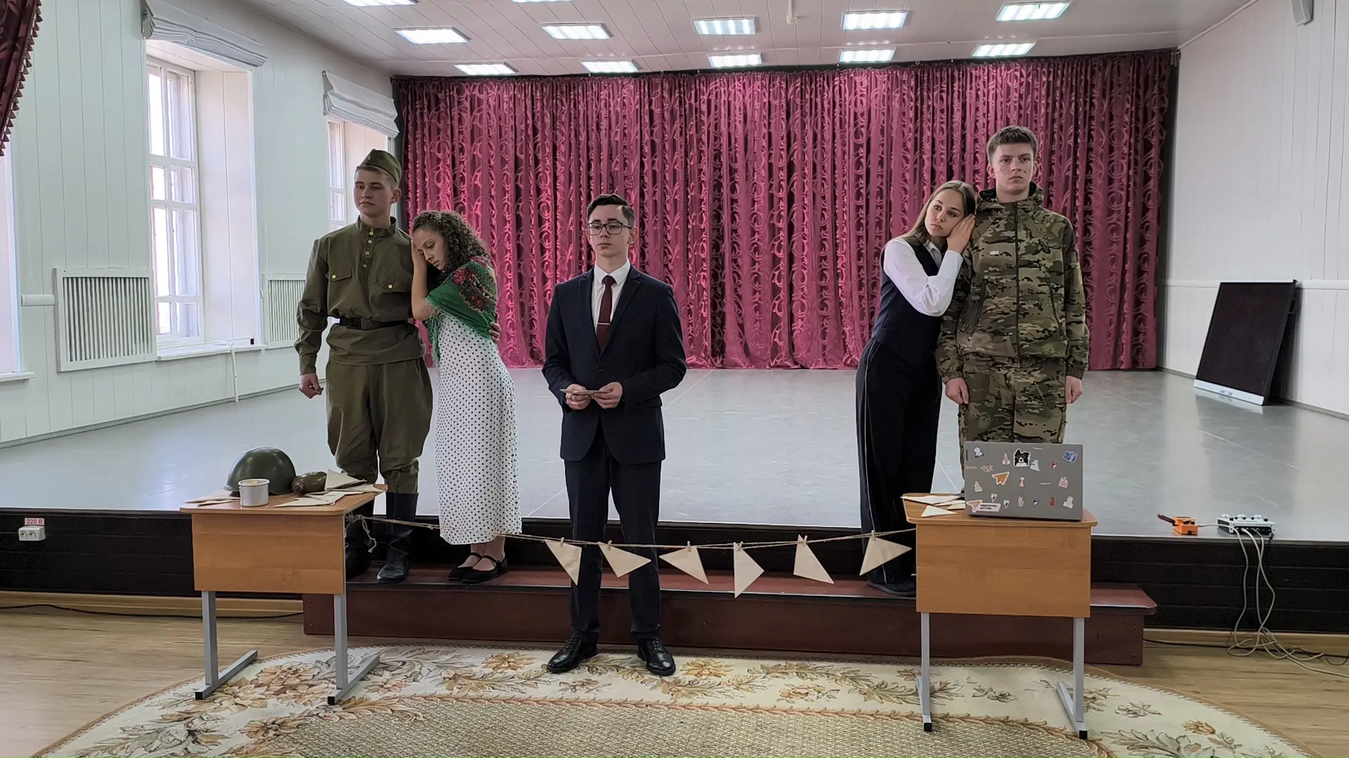 МОЛОДЫЕ ЛИДЕРЫ

🎉 На базе центра дополнительного образования «ДАР» прошёл муниципальный этап регион