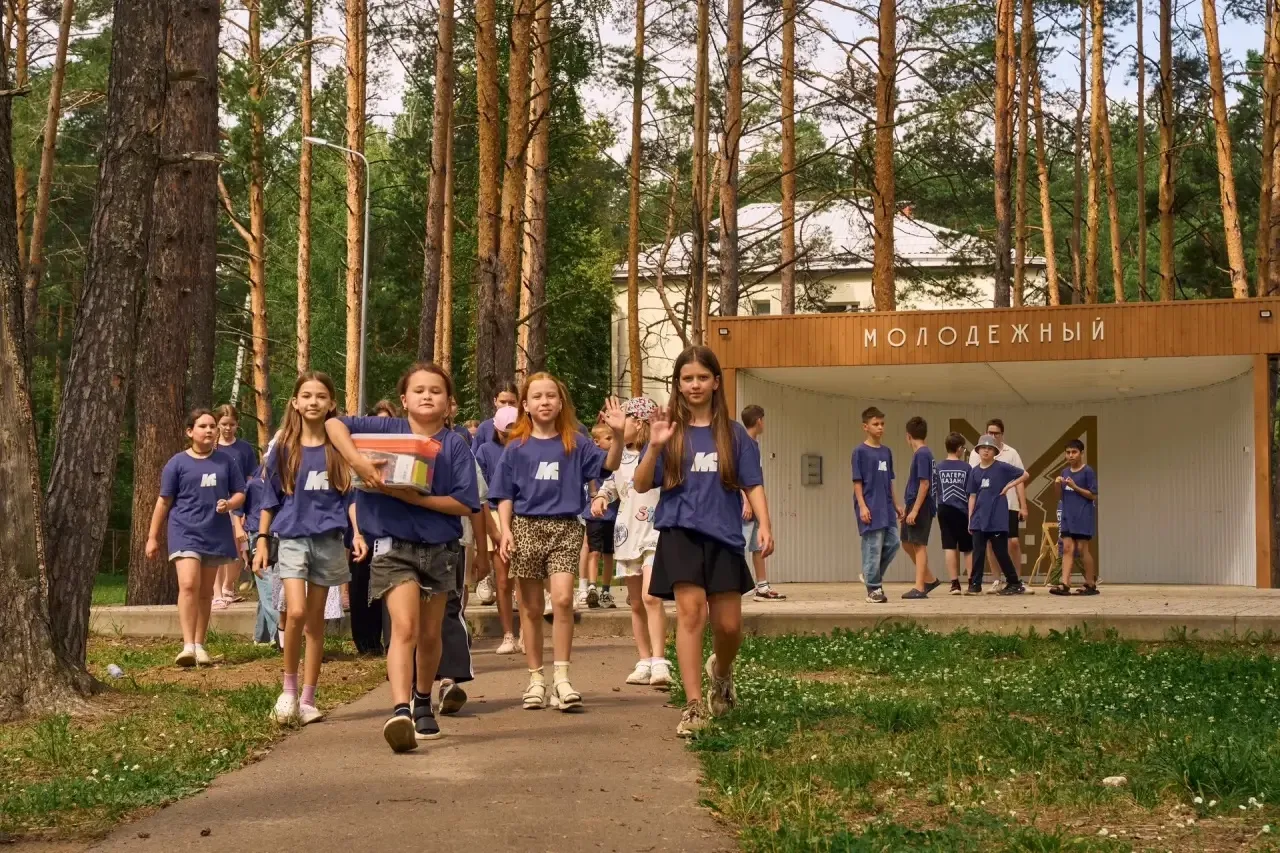 🔥 В Лагерях Казани некогда скучать!

Акробаты, боксёры, танцоры — каждый день здесь открывает ребят
