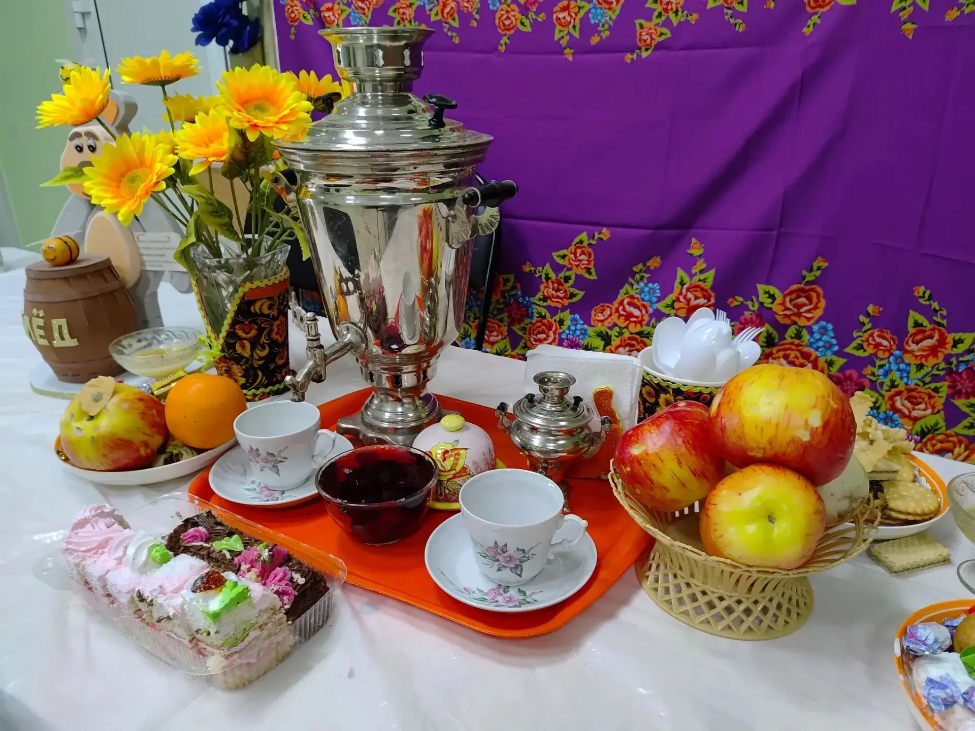 🍎🍞🥜В Мойганском ЦД совместно с сельской библиотекой , прошли душевные посиделки, пос...