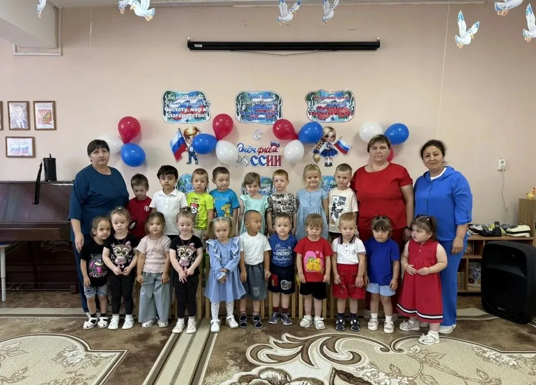 Ежегодно 22 августа в России отмечается День Государственного флага Российской Федераци...