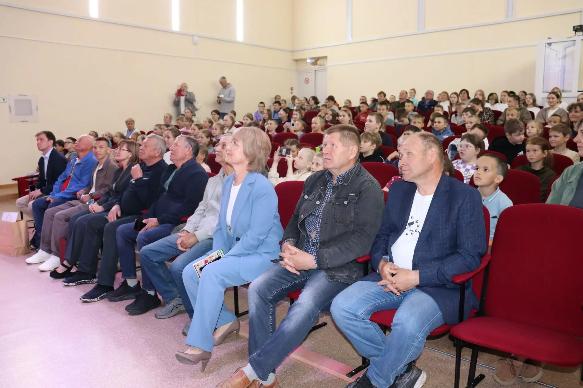 Владимир Никитин приехал на малую родину, чтобы поддержать юных спортсменов