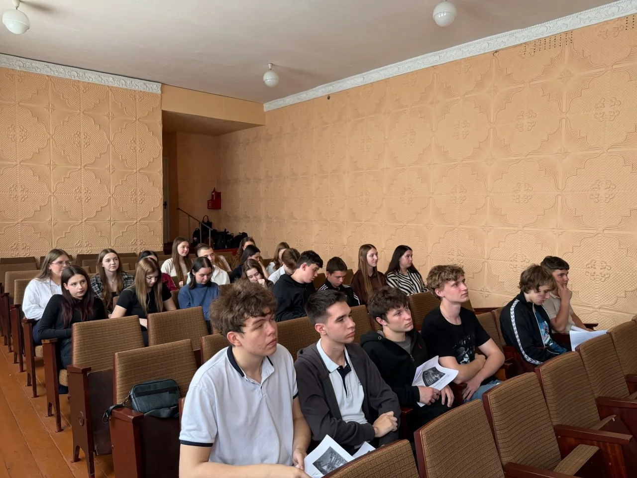Будущие предприниматели представили свои проекты: итоги защиты в школе № 18 г. о. Торез🎯  💼18 мая 20
