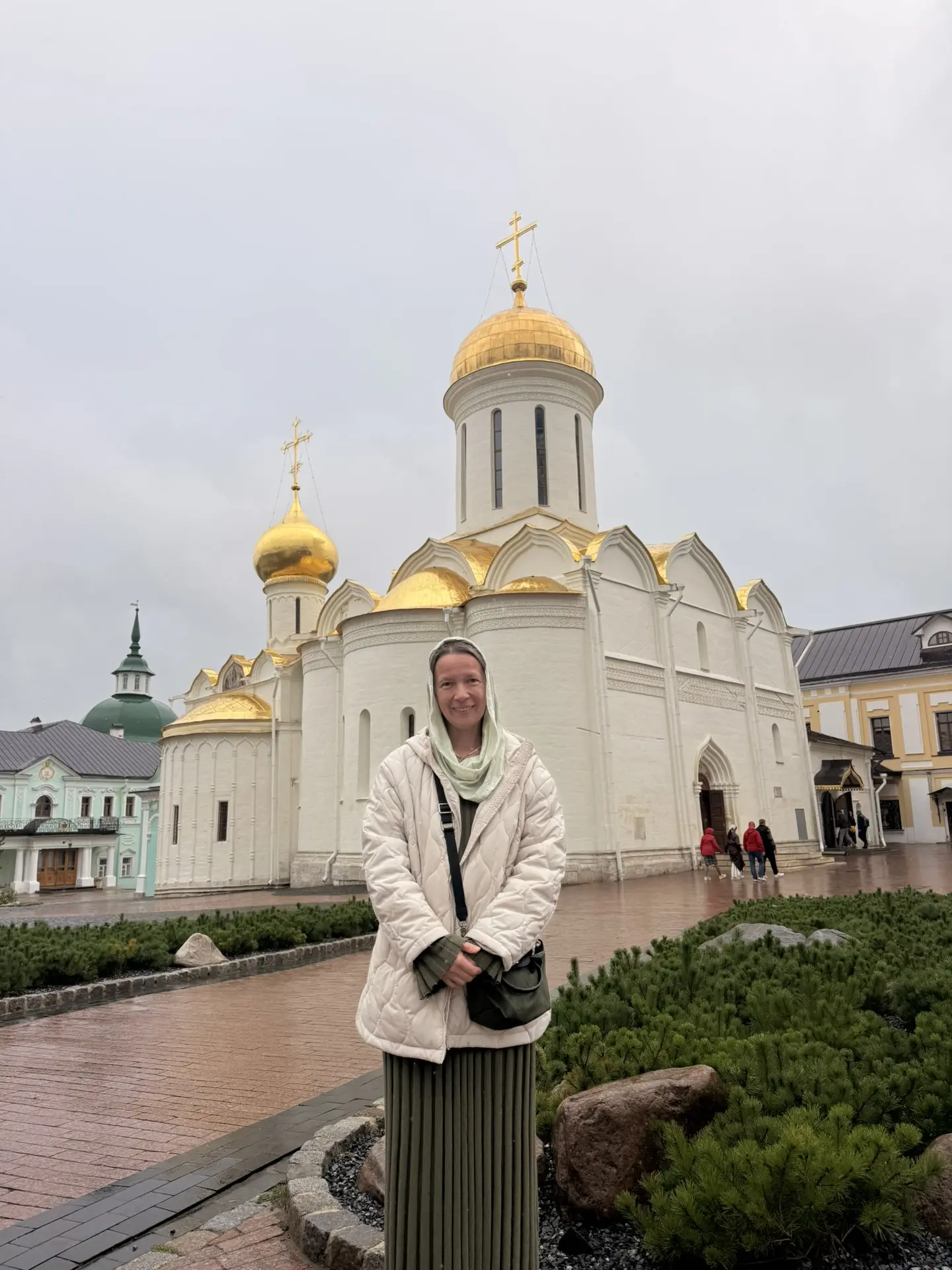 Дорогие, довольно часто вы просите подать записку или поставить свечу у мощей преп. Сер...