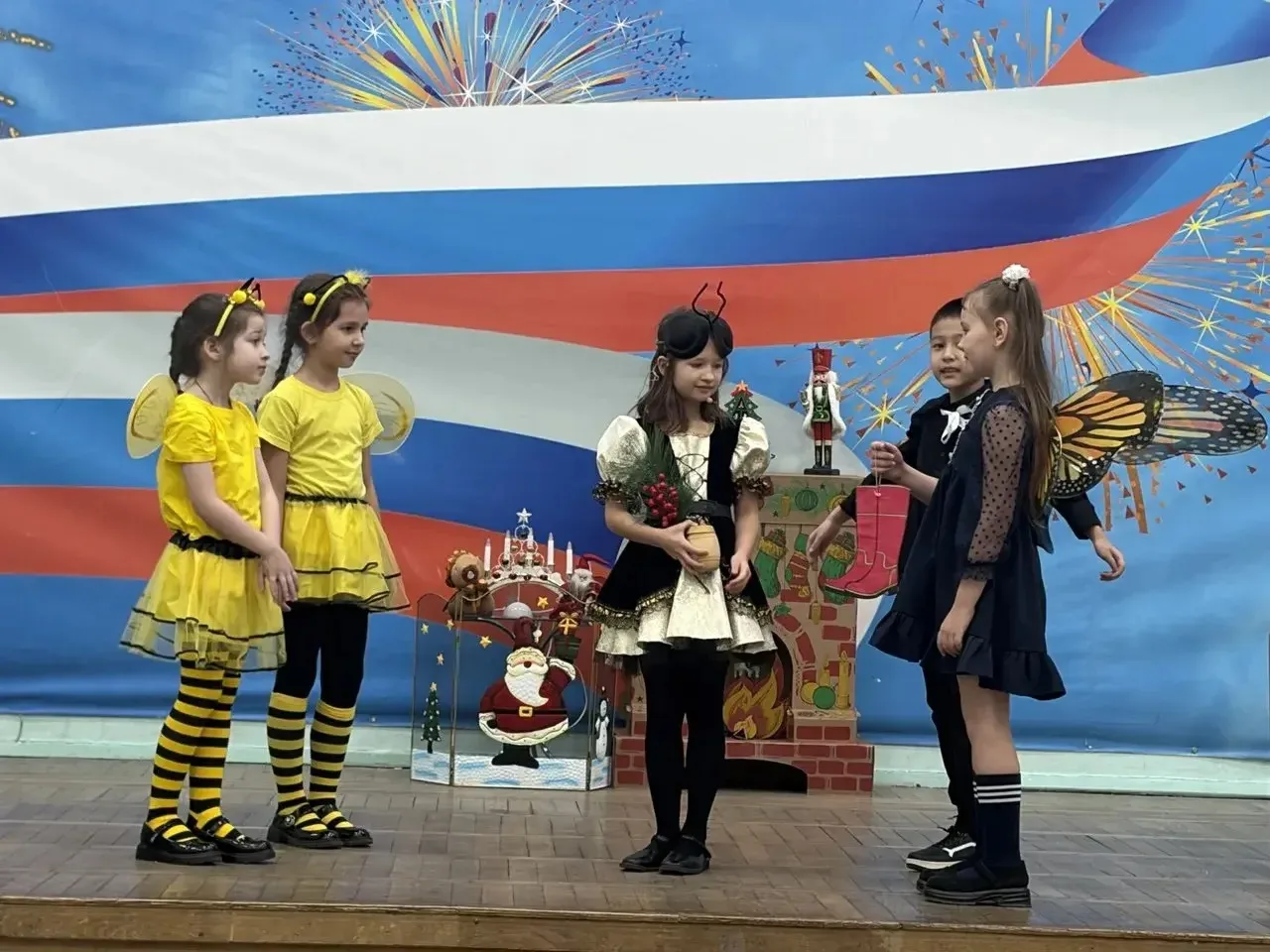 🎉✨ Волшебный мюзикл от 2 «А» и 10 «А» классов! ✨🎉  Наши талантливые ребята подготовили  мюзикл «В го