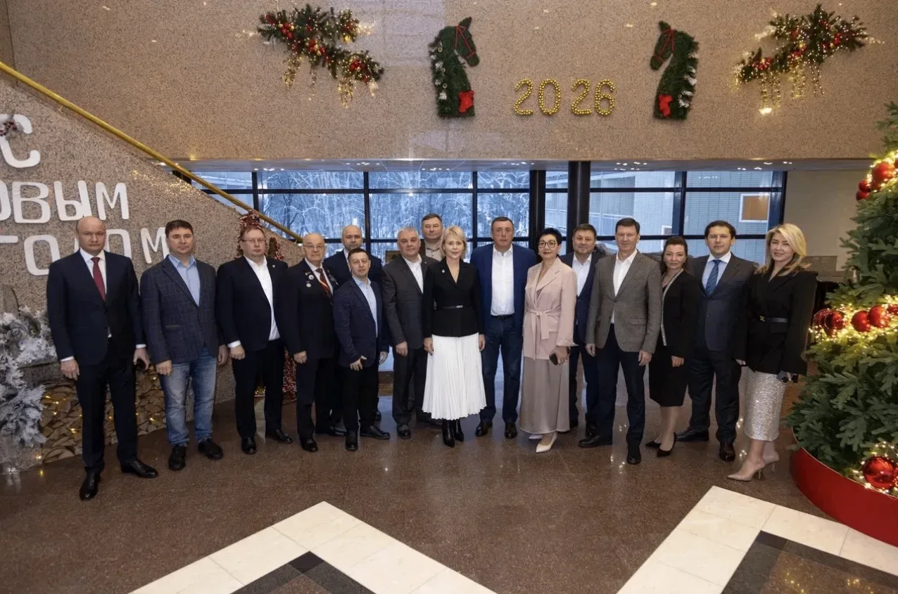 🤝Сегодня приняла участие в традиционной предновогодней встрече губернатора Валерия Лимаренко с делов