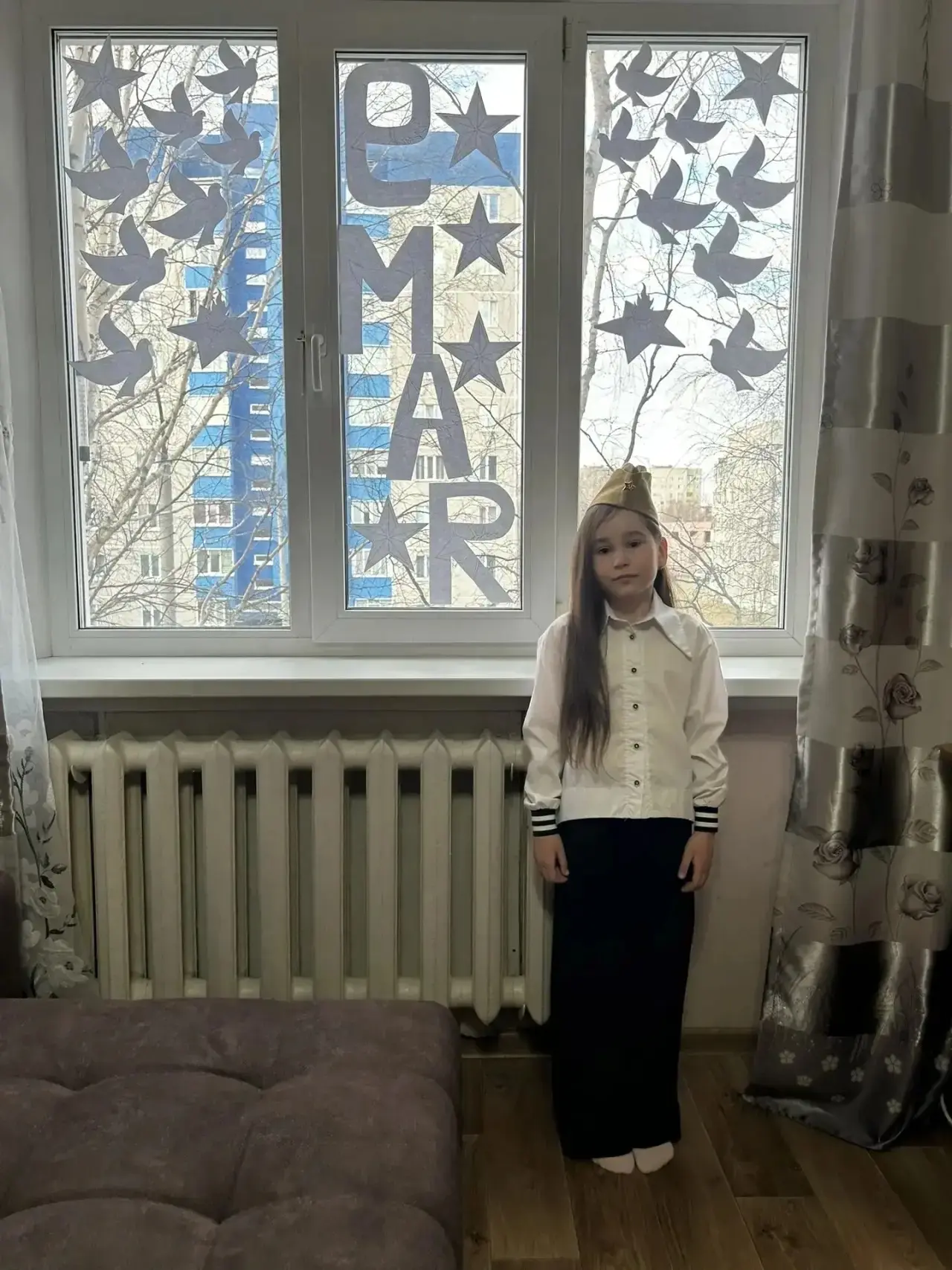 ✨ Окна Победы: память в каждом сердце ✨  В преддверии Дня Победы педагоги, ребята и их родители прин