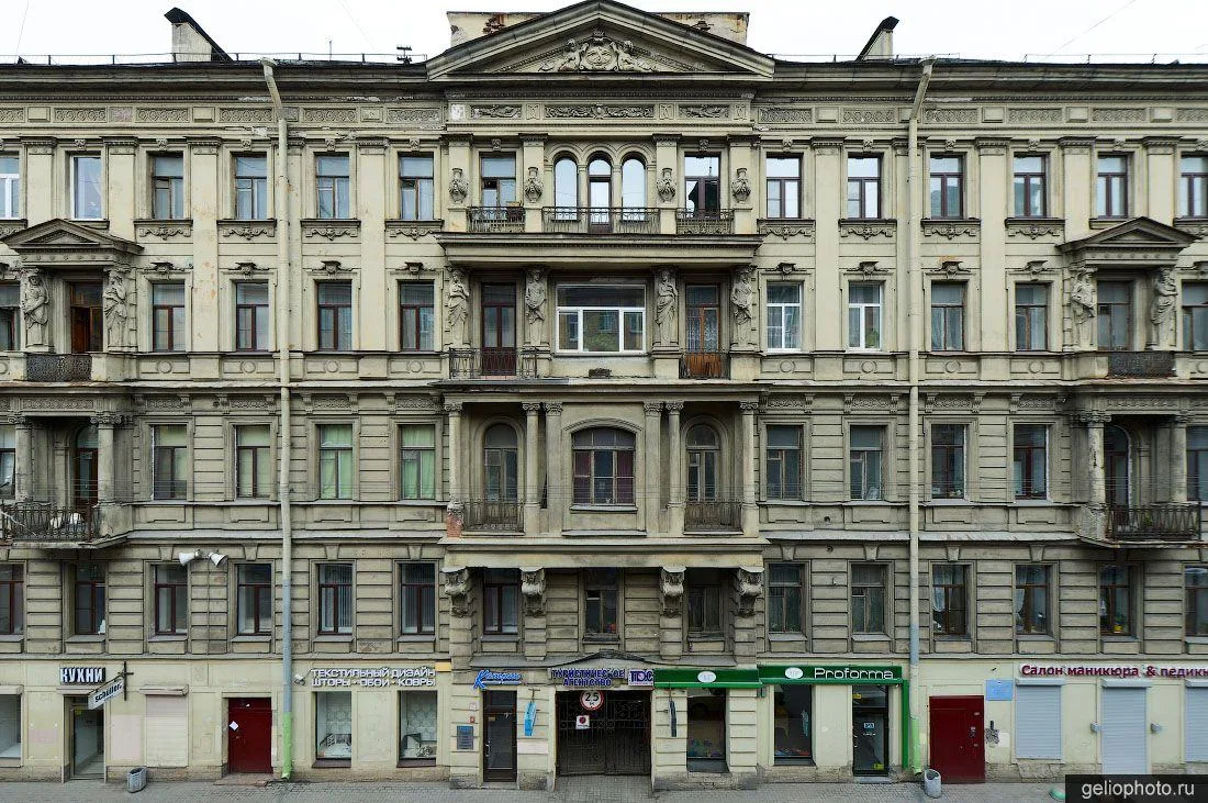 🏛 Доходный дом И.П. Струбинского - Дом М.И. Мюссард

📌 В 1901 году по адресу ул. Жуковского, 6 жил