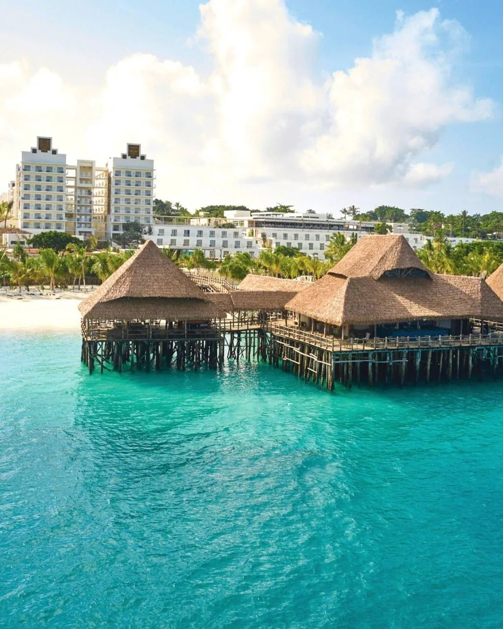 🥥 Занзибар со скидками до 30% в отелях сети RIU Hotels 

Представьте: белоснежный песок, тёплый Инд