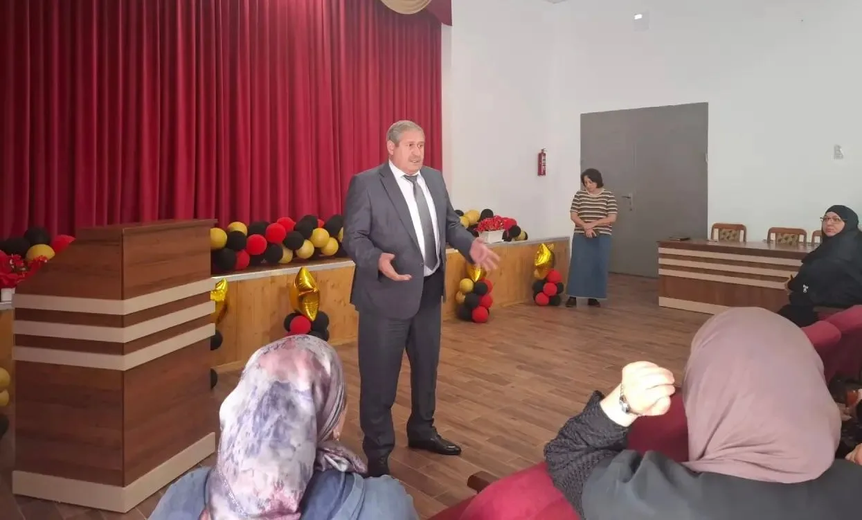 Сегодня в школе прошло родительское собрание с родителями обучающихся 1-4 классов по во...