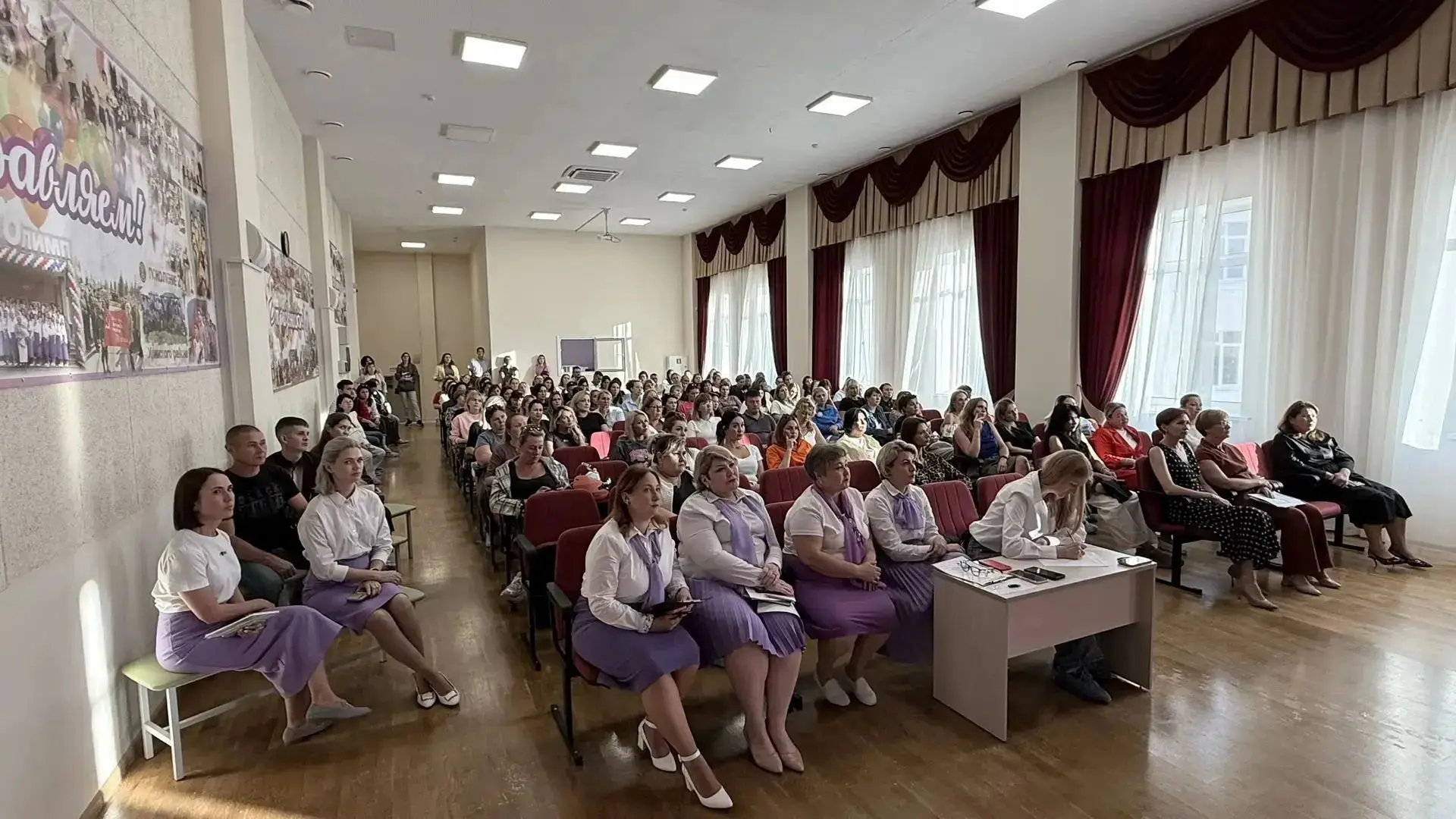 Сегодня в нашем Центре образования прошло собрание для родителей пятиклассников, посвящ...