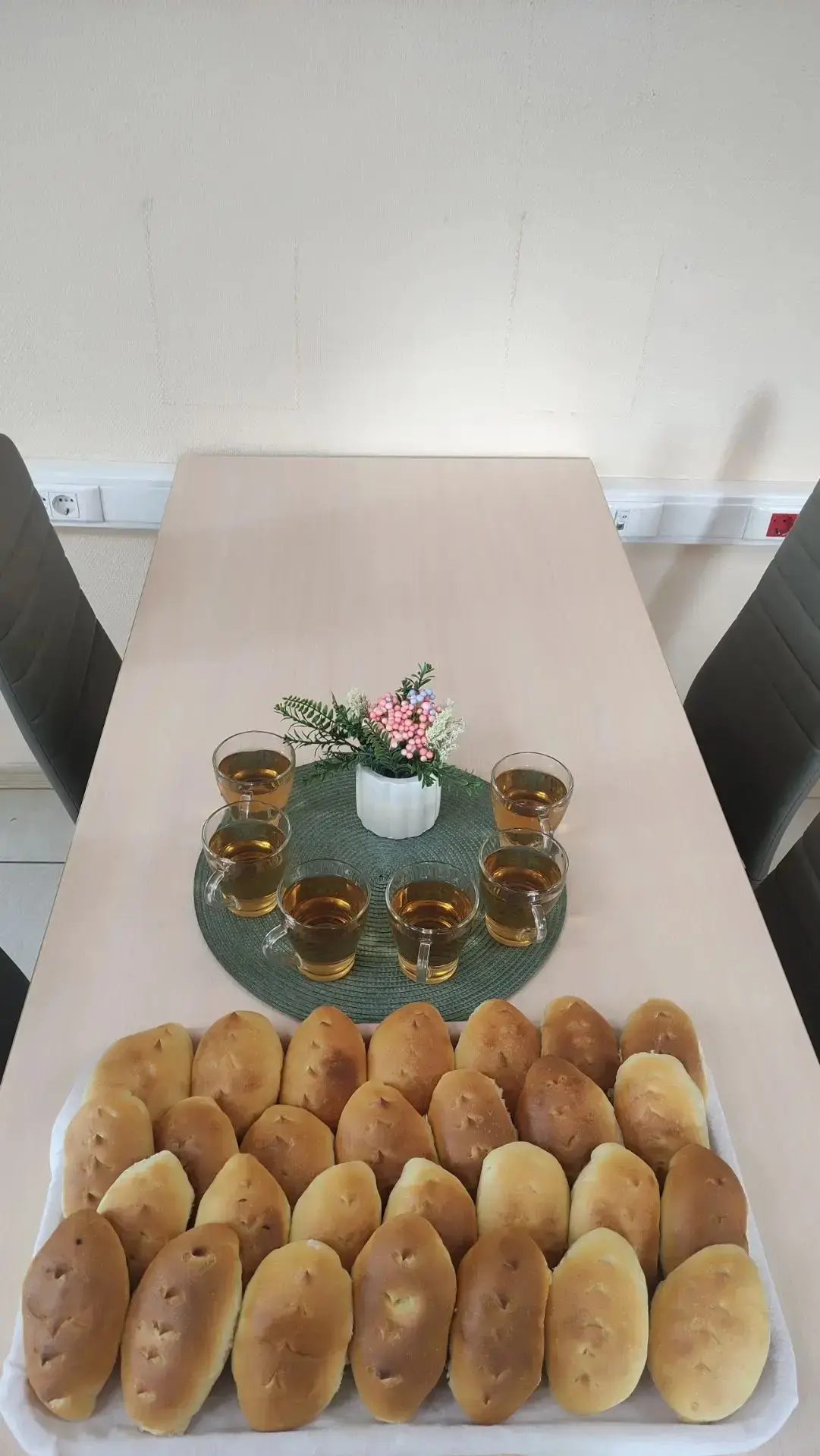 🥧 Бабушки и дедушки — это всегда пироги! ❤️