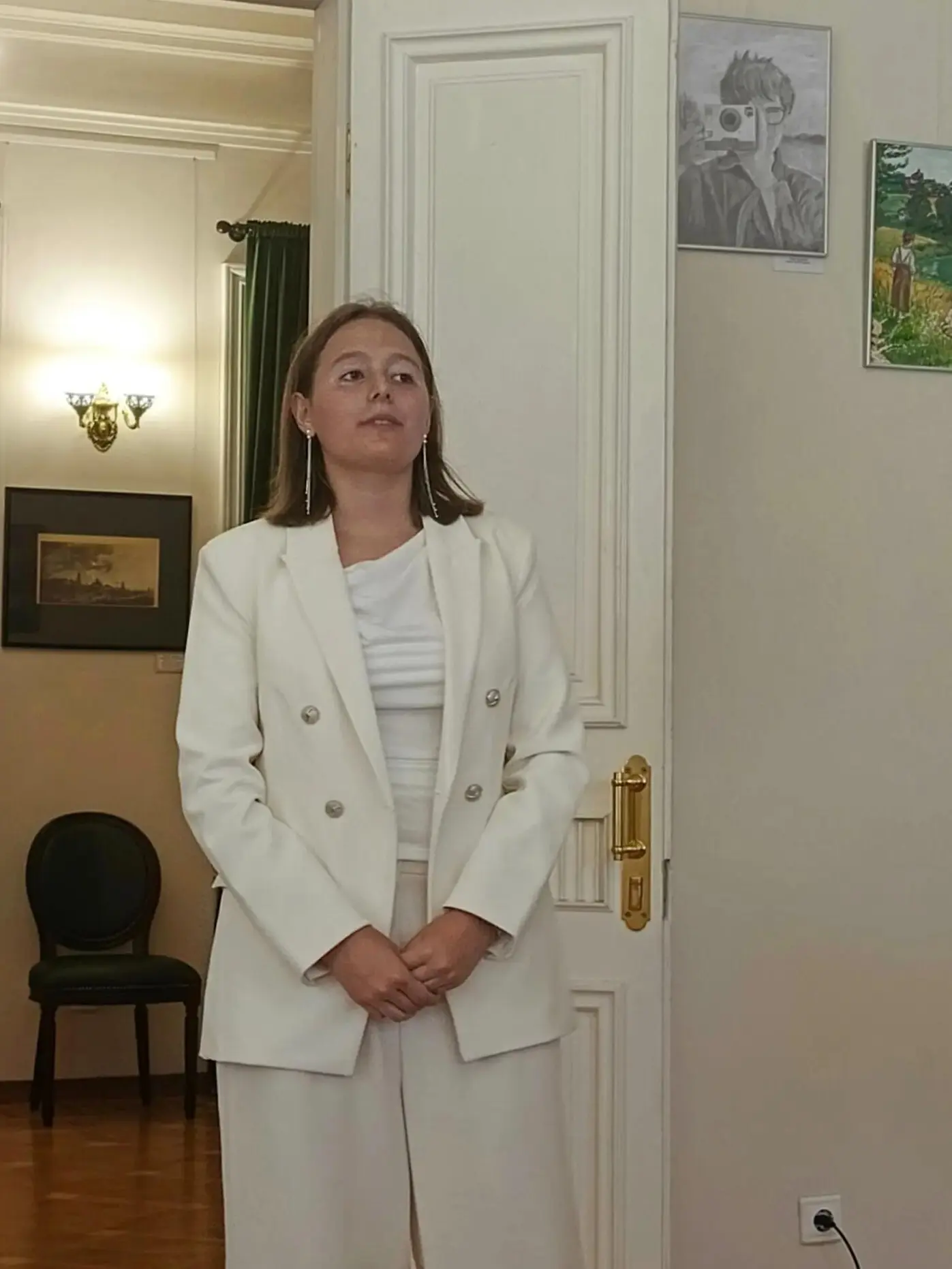 "Как мало восхищаемся Божьим миром, а может это и есть самое древнее чувство человека, ...