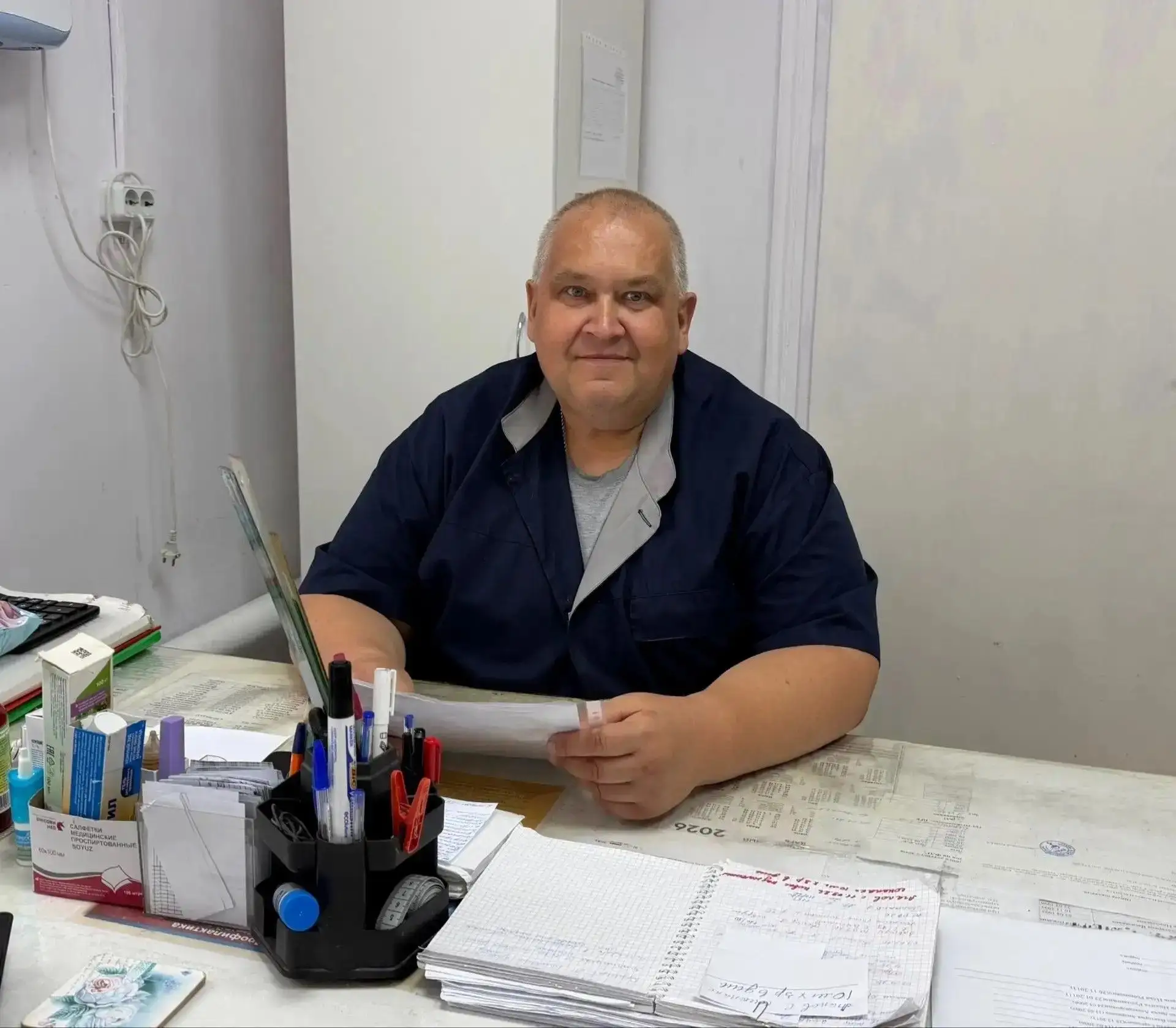 Сегодня знакомим вас с медицинскими работниками нашего дома.