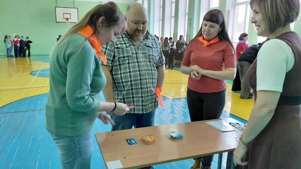18 марта, состоялось родительское собрание среди 1-х классов "Как помочь ребенку стать ...