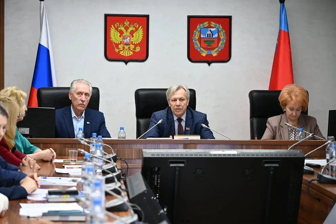 13 мая 2026 года в Алтайском краевом Законодательном Собрании комитет по здравоохранени...