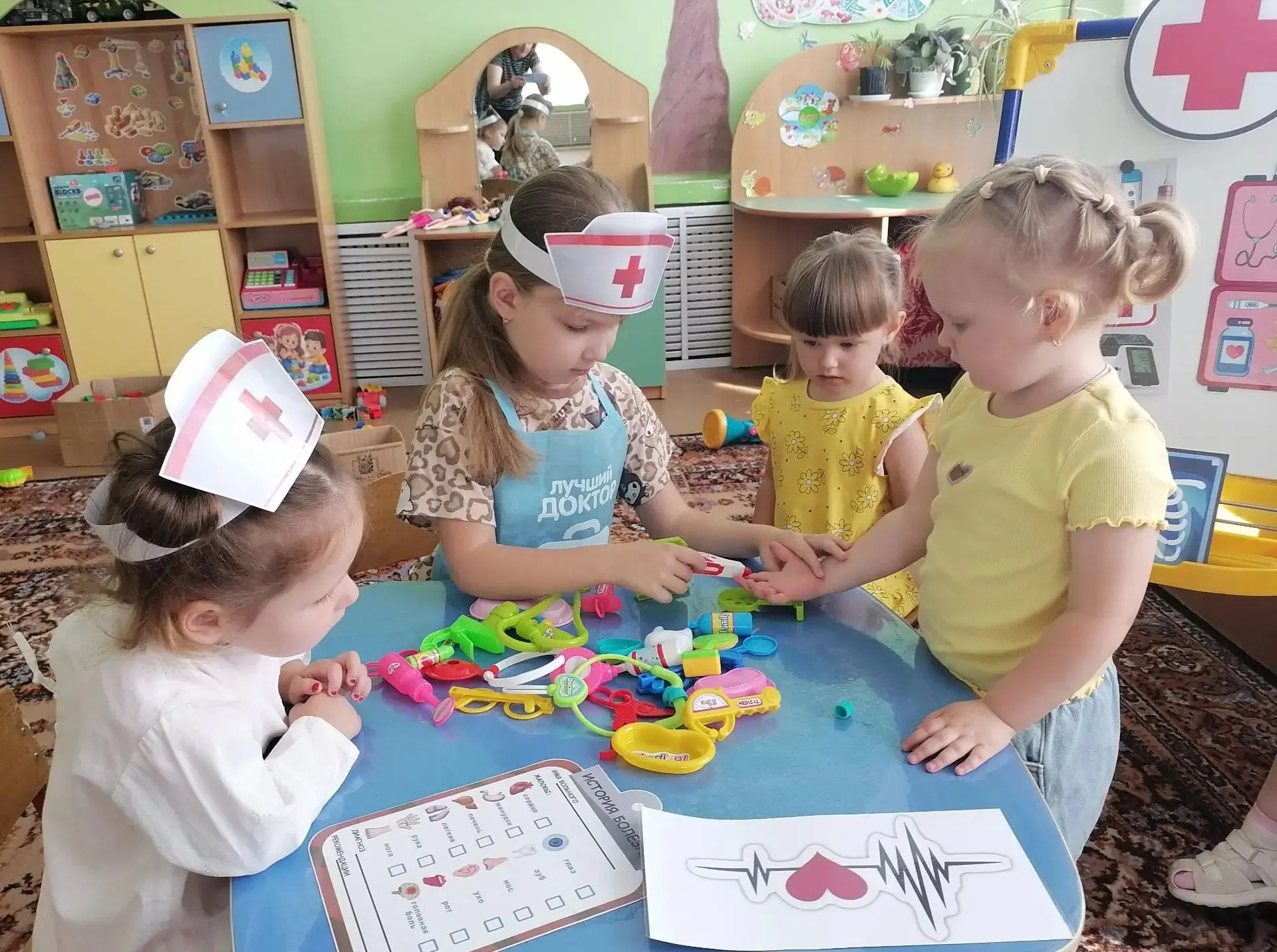 🩺 Неделя профессий: день первый — «Знакомство с доктором»!

Друзья, сегодня в нашем детском саду ст