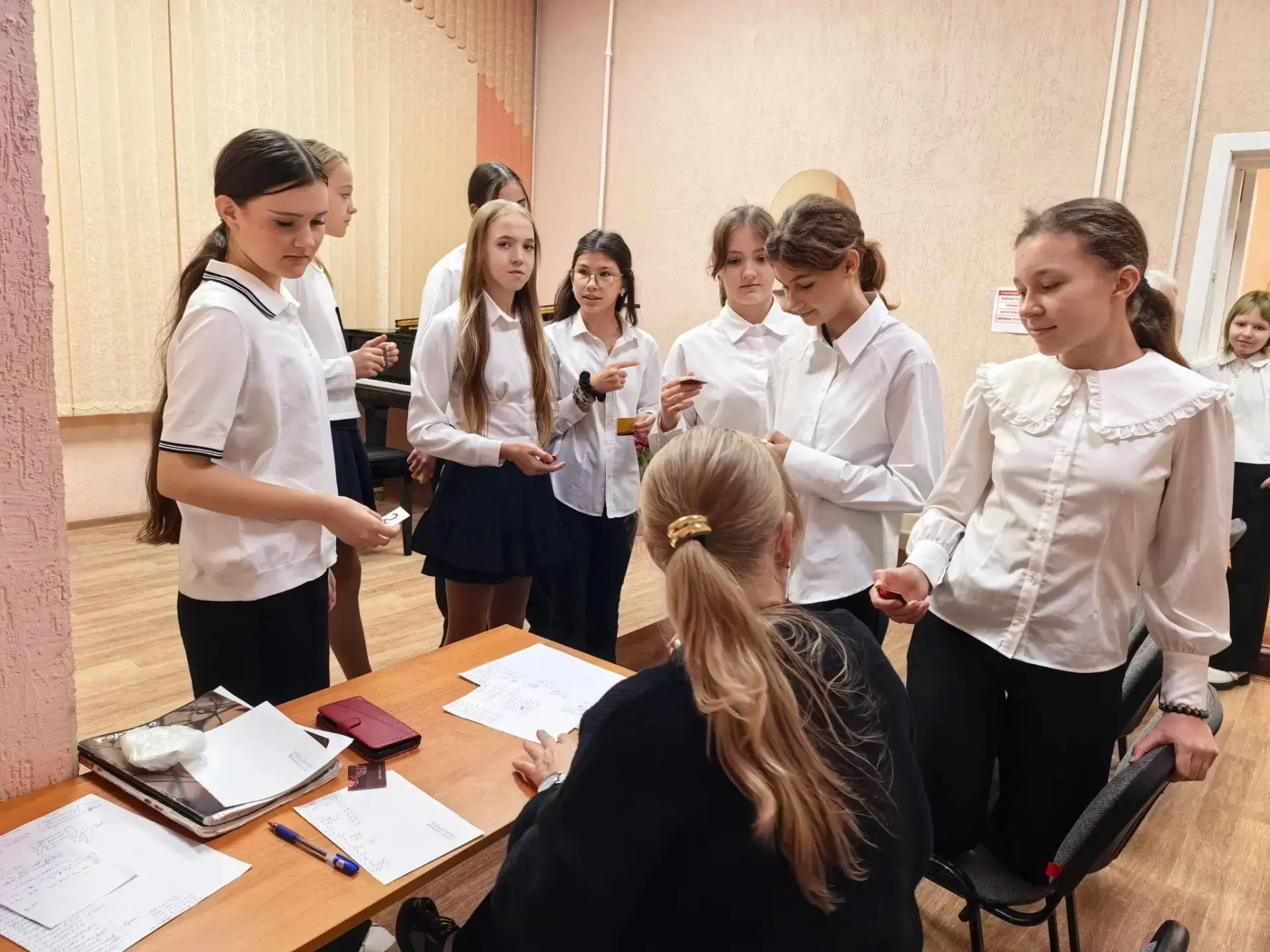 На отделении специального фортепиано 6 октября прошел конкурс  пьес "Любимые мелодии". ...